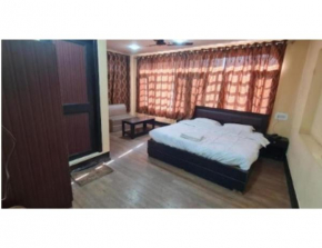 Hotel Basant Inn, Srinagar